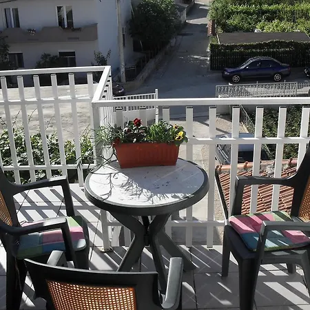 Maja Apartamento